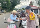 Polres-Sumba-Timur-Gelar-Pembagian-Takjil-di-Bulan-Suci-Ramadhan-1447-H,-Tingkatkan-Kepedulian-dan-Silaturahmi