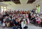 Peduli-Pendidikan-di-Sumba-Timur,-Wakapolda-NTT-Beri-Bantuan-Untuk-Siswa-dan-Sekolah