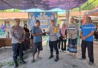 Momentum-Iduladha-1447-H,-Polres-Sumba-Timur-Bagikan-Daging-Kurban-kepada-Warga