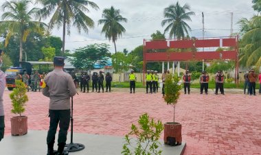 Kapolres-Sumba-Timur-Pimpin-Apel-Kesiapan-Pengawalan-dan-Pengamanan-Vaksin-Covid-19