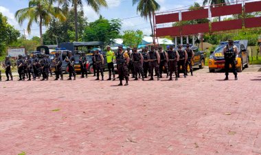 Kapolres-Sumba-Timur-Lepas-60-Personel-BKO-Gabungan-Polres-dan-Brimob-Dalam-Rangka-Kunker-Presiden