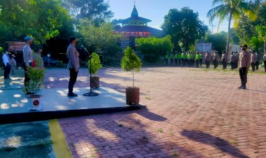 Apel-Jam-Pimpinan,-Kapolres-Sumba-Timur-Ingatkan-Anggota-Tidak-Terlibat-Narkoba