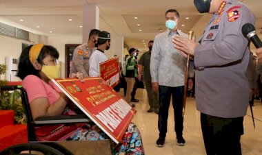 Kapolri-Minta-Semua-Lokasi-Pusat-Aktivitas-Warga-Dipasangi-Aplikasi-PeduliLindungi