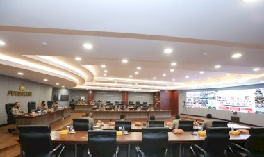 Kapolri-Minta-Jajaran-Fokus-Cegah-Lonjakan-Covid-19-saat-Nataru-dan-Antisipasi-Gangguan-Kamtibmas