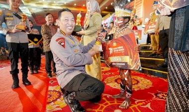 Polisi-Jadi-Pahlawan-di-Dongeng-Buatan-Anak,-Kapolri:-Tanamkan-dan-Jadikan-Semangat-Jadi-Lebih-Baik