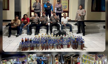 Hari-Ke-2-Operasi-Miras-Jelang-Pemili,-Ratusan-Liter-Miras-Berhasil-Diamankan-Polres-Sumba-Timur.