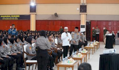 Program-Pendidikan-Siswa-Qur’ani-Cetak-Polwan-Berprestasi-Dengan-Keagamaan-Kuat