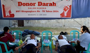 Semarak-HUT-Bhayangkara-Ke-78,-Polres-Sumba-Timur-Lakukan-Kegiatan-Ini-di-Area-Car-Free-Day.