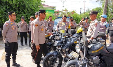 Cek-Kesiapan-Pengamanan-Pilkada-2024,-Polrse-Sumba-Timur-Apel-Kendaraan-Dinas.