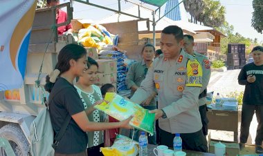 Kaloborasi-Polres-Dan-Perum-Bulog-Hadirkan-Bazar-Di-Polsek-Karera.