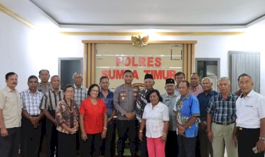 Kapolres-Sumba-Timur-AKBP-E.-Jacky,-Bangun-Diskusi-Bersama-Purnawirawan-Dan-Warakawuri-Polri