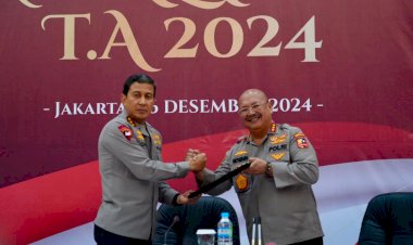SIDANG-PLENO-DEWAN-PENDIDIKAN-DAN-PELATIHAN-KEPOLISIAN-NEGARA-REPUBLIK-INDONESIA-TAHUN-2024,-MENUJU-TRANSFORMASI-PENDIDIKAN-POLRI-YANG-BERDAYA-SAING-GLOBAL