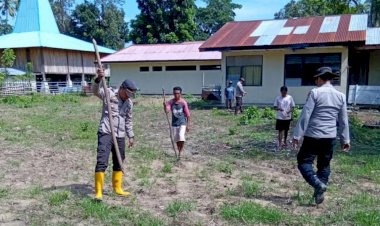 Dari-Lahan-Kosong-Menjadi-Ladang-Pangan:-Kapolsek-Karera-dan-Anggota-Tanam-Jagung-untuk-Ketahanan-Pangan