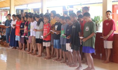 Yayasan-Iman-Pengharapan-dan-Kasih:-Pengabdian-Aipda-Yanrus-dan-Istri-untuk-Anak-Anak-Terpencil-di-Sumba