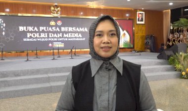 Bukber-dan-Pembagian-Takjil-Dekatkan-Polri-dan-Media-ke-Masyarakat