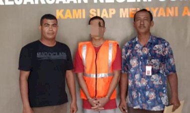 Polsek-Wulla-Waijelu-Serahkan-Tersangka-Kasus-Dugaan-Tindak-Pidana-Terhadap-Anak-di-Bawah-Umur-ke-Kejari-Waingapu