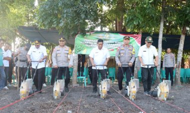 Polres-Sumba-Timur-Ambil-Bagian-dalam-Penanaman-Jagung-Serentak-Kuartal-III-Dukung-Swasembada-Pangan
