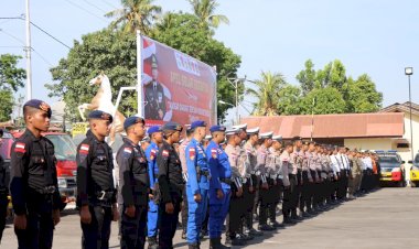 Kapolres-Sumba-Timur-Pimpin-Apel-Gelar-Kesiapan-Tanggap-Darurat-Bencana-Hidrometeorologi-2025