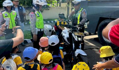 Polres-Sumba-Timur-Terima-Kunjungan-Edukatif-Siswa Prescol-Charis-Sumba