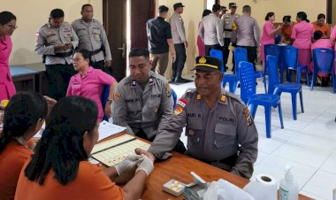 Polres-Sumba-Timur-Gelar-Pemeriksaan-Kesehatan-Gratis-untuk-Personel-dan-Keluarga