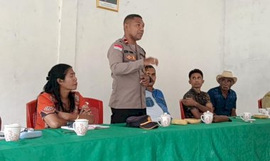 Polsek-Karera-Edukasi-Warga-Desa-Jangga-Mangu,-Tegaskan-Penolakan-terhadap-Tambang-Emas-Ilegal