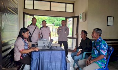 Polsek-Umalulu-Gandeng-Samsat-Hadirkan-Layanan-Pajak-Kendaraan-untuk-Masyarakat