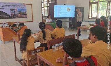 Kapolsek-Tabundung-Ajak-Pelajar-Bangun-Karakter-Positif-dan-Jiwa-Kepemimpinan