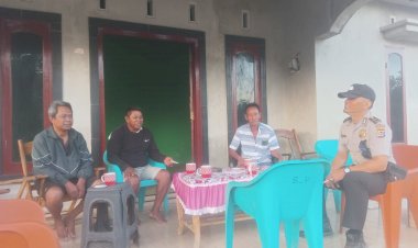 Jaga-Kamtibmas-di-Pulau-Terluar,-Polsubsektor-Salura-Perkuat-Sinergi-dengan-Tokoh-Masyarakat