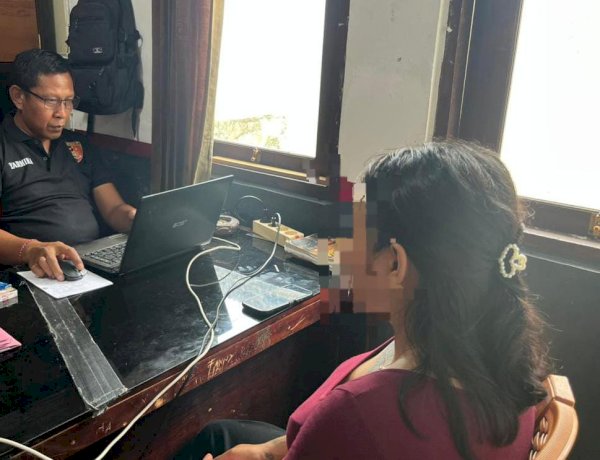 Diduga Mencuri Uang dan Ponsel, Seorang Wanita Diamankan Polisi