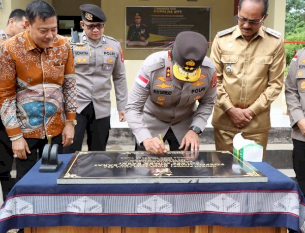 Kapolda NTT Resmikan Pospol Umbu Ratu Nggay Barat, Perkuat Pelayanan Kepolisian di Sumba Tengah