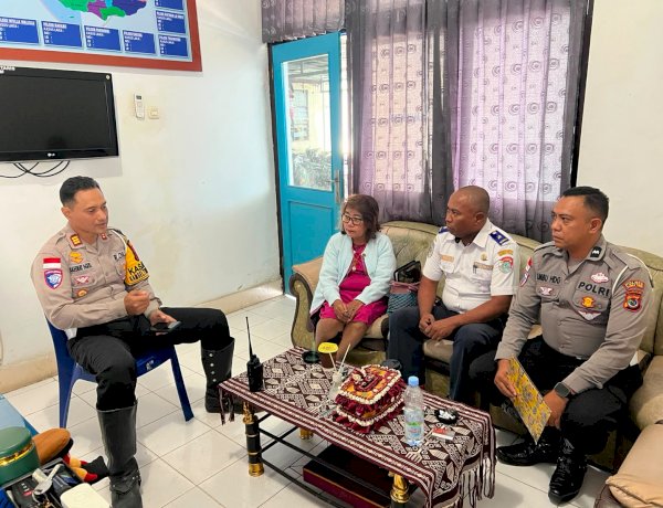 Satlantas Polres Sumba Timur dan Dishub Kolaborasi Tindak Lanjut Pengadaan serta Peremajaan Traffic Sign