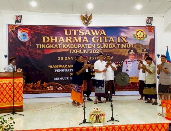 Utsawa Dharma Gita Ke-IX Resmi Dibuka, Kapolres Sumba Timur Tekankan Harmoni dalam Keberagaman