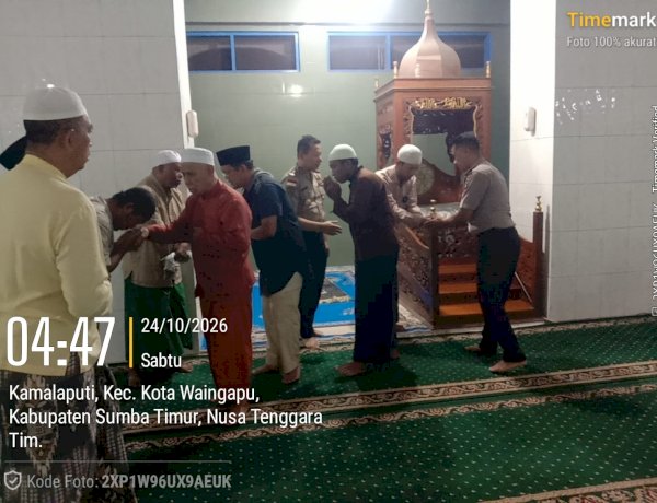 Sholat Subuh Keliling, Kapolres Sumba Timur Pererat Silaturahmi dan Serap Aspirasi Jamaah