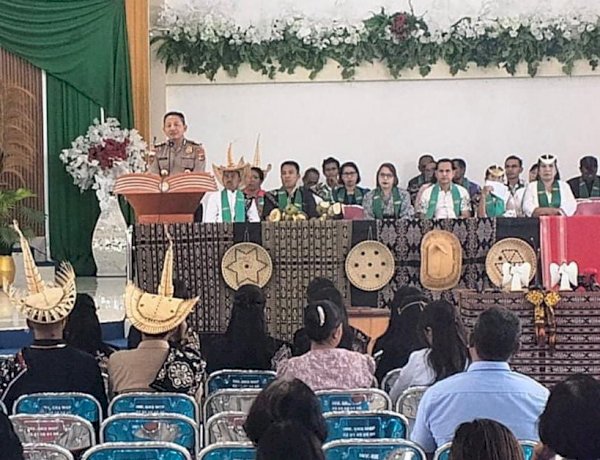 Minggu Kasih, Kapolres Ajak Jemaat Bersama Jaga Kamtibmas Sumba Timur
