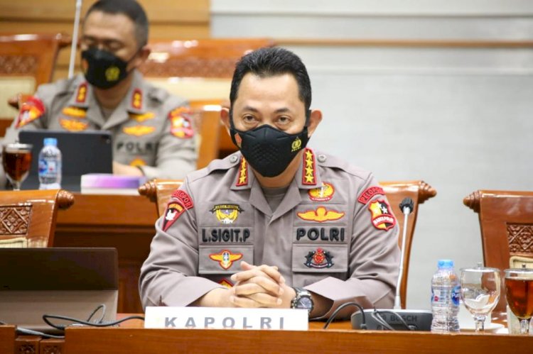 Kapolri Jenderal Listyo Sigit Prabowo melakukan rapat dengar pendapat (RDP)