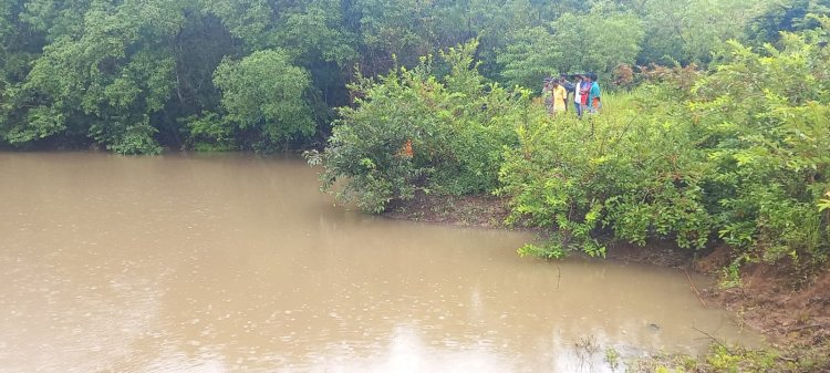 Sesosok Mayat Ditemukan Tenggelam di Danau Njarabara.