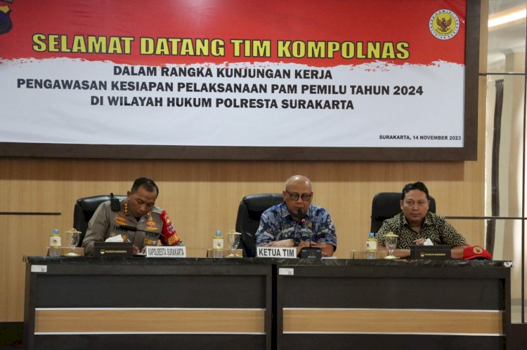 Kompolnas Apresiasi Berbagai Inovasi Polrestabes Semarang dan Polresta Surakarta.