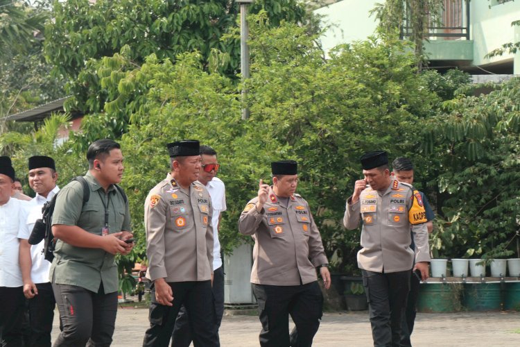 Ops NCS Polri Kunjungi Ponpes Bumi Shalawat Sidoarjo, Gus Ali Doakan Pemilu Aman dan Damai
