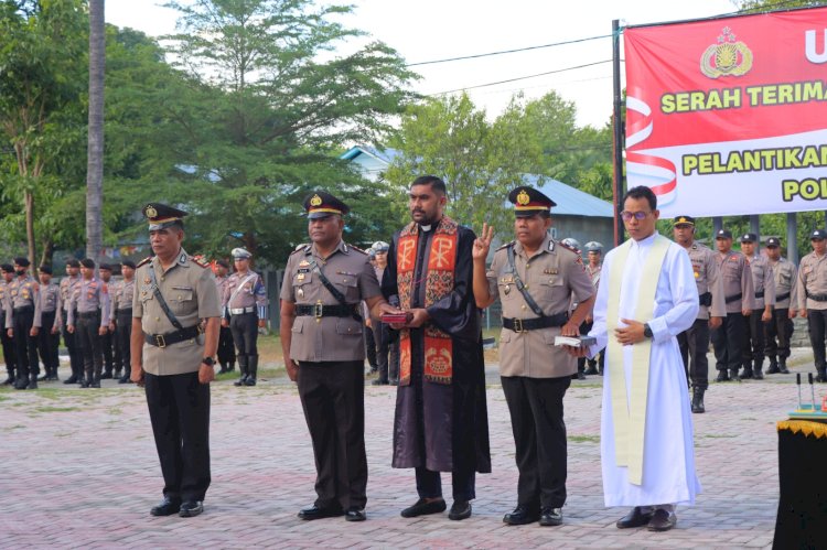 Kapolres Sumba Timur Lakukan Upacara Serah Terima Jabatan Kasat Samapta Dan Pelantikan Kasat Binmas.