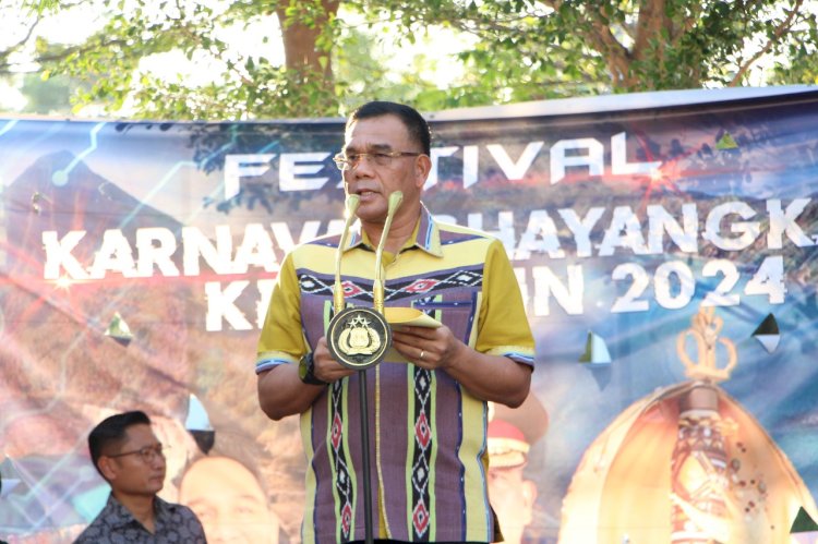 Buka Fashion Carnaval Pagelaran Budaya, Kapolda NTT : Ini Wujud Apresiasi terhadap Kekayaan Budaya NTT