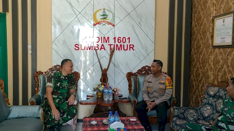 Jaga Sinergitas Dan Solidaritas, Kapolres Sumba Timur Silaturahmi Ke Kodim 1601 Sumba Timur.