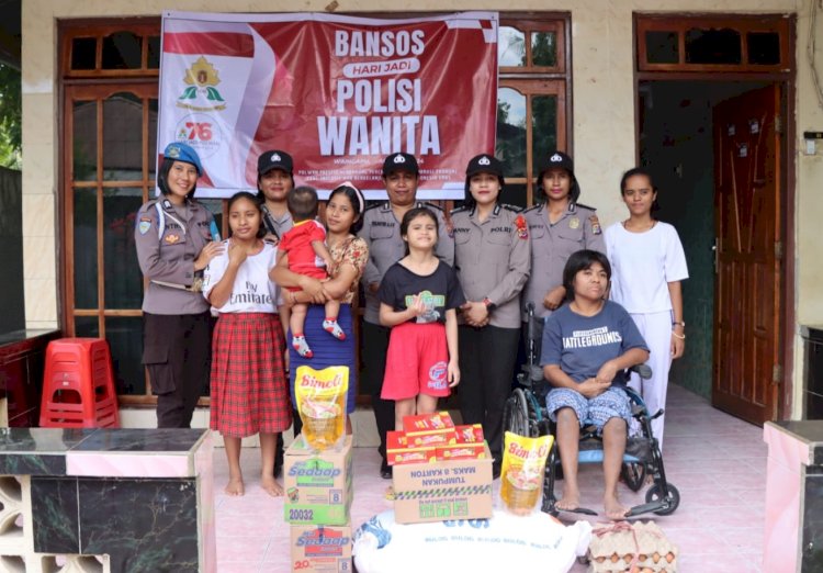 Sambut HUT Polwan, Srikandi Bhayangkara Polres Sumba Timur Gelar Bansos Di Dua Panti Asuhan.