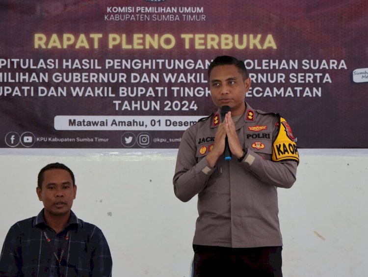 Hadiri Rapat Pleno Terbuka Di Kecamatan Ngadu Ngala, Kapolres Sumba Timur Sampaikan Apresiasi Kepada Semua Pihak