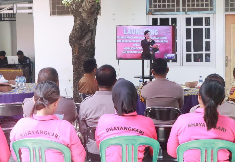 Kapolres Sumba Timur dan Ketua Bhayangkari Cab.  Sumba Timur Hadiri Launching Program Pekarangan Pangan Lestari Secara Virtual