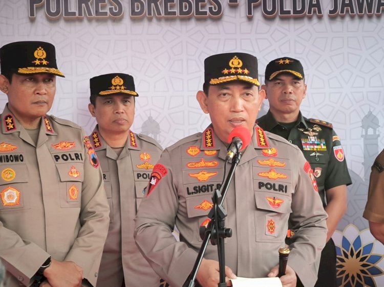 Kapolri Turun ke Posko Terpadu, Pastikan Kesiapan Personel Operasi Ketupat 2025