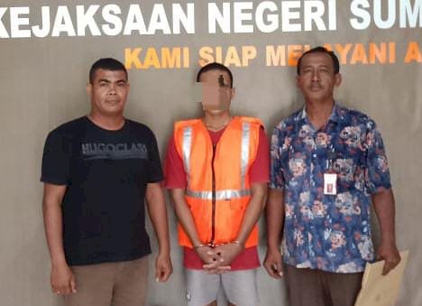 Polsek Wulla Waijelu Serahkan Tersangka Kasus Dugaan Tindak Pidana Terhadap Anak di Bawah Umur ke Kejari Waingapu