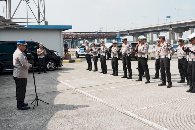 Kakorlantas Pantau Kondisi Lalin Tol Trans Jawa di Masa Long Weekend