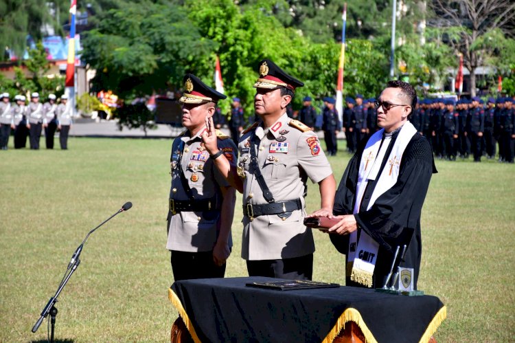 Kapolda NTT Pimpin Sertijab Wakapolda, Brigjen Baskoro Resmi Gantikan Brigjen Awi
