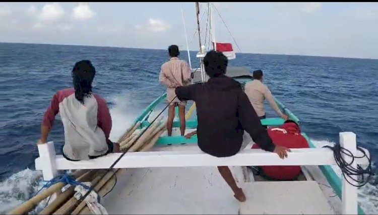 Nelayan Asal Lombok Tenggelam Saat Mencari Cumi di Perairan Pulau Menggudu, Pencarian Masih Dilakukan
