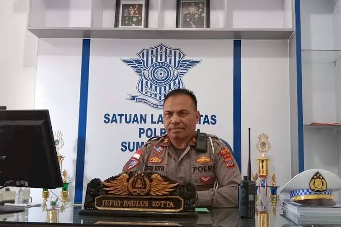 Polres Sumba Timur Imbau Pengendara Utamakan Keselamatan di Jalan Raya